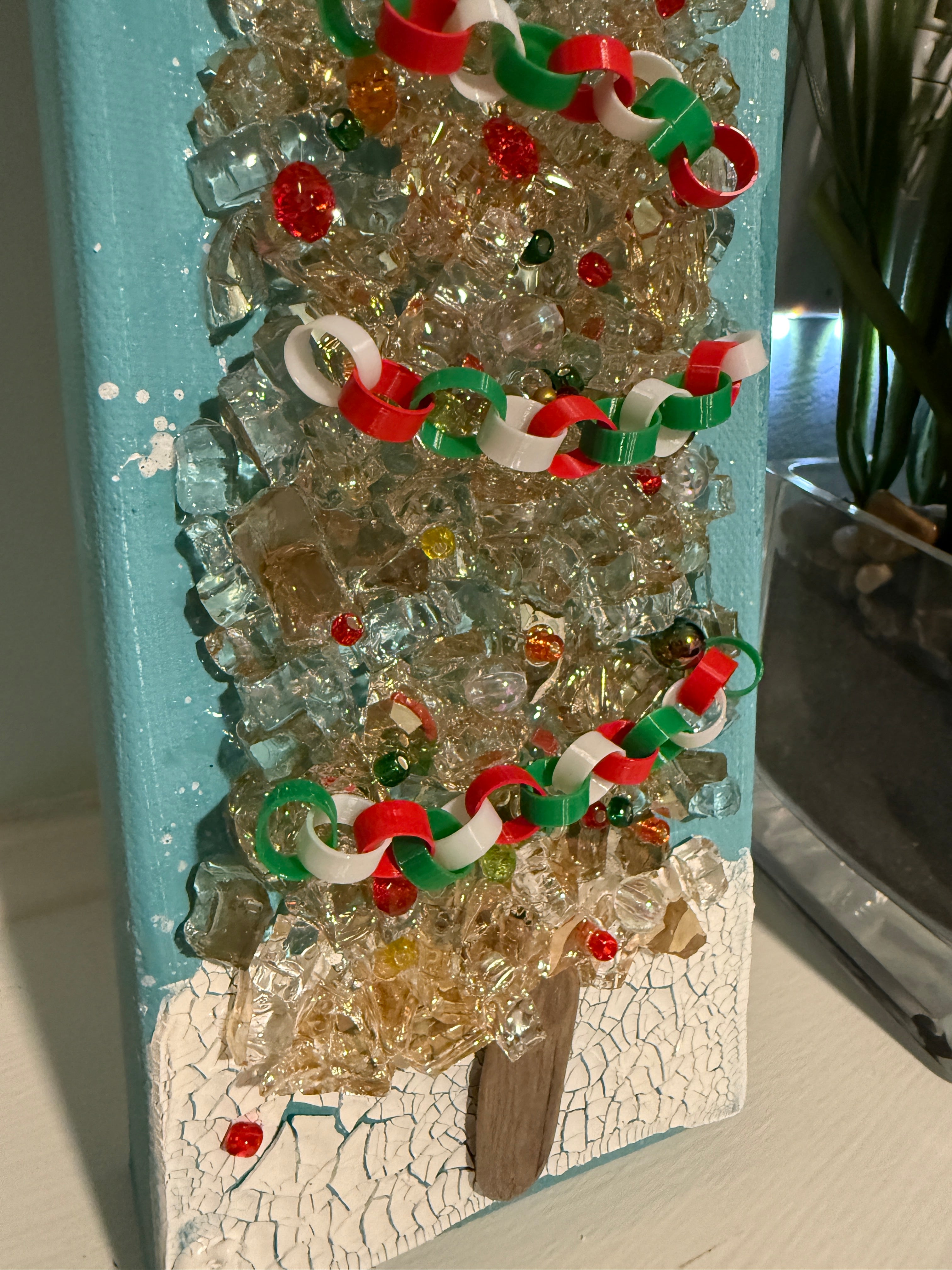 Coastal Crushed Glass Christmas Tree