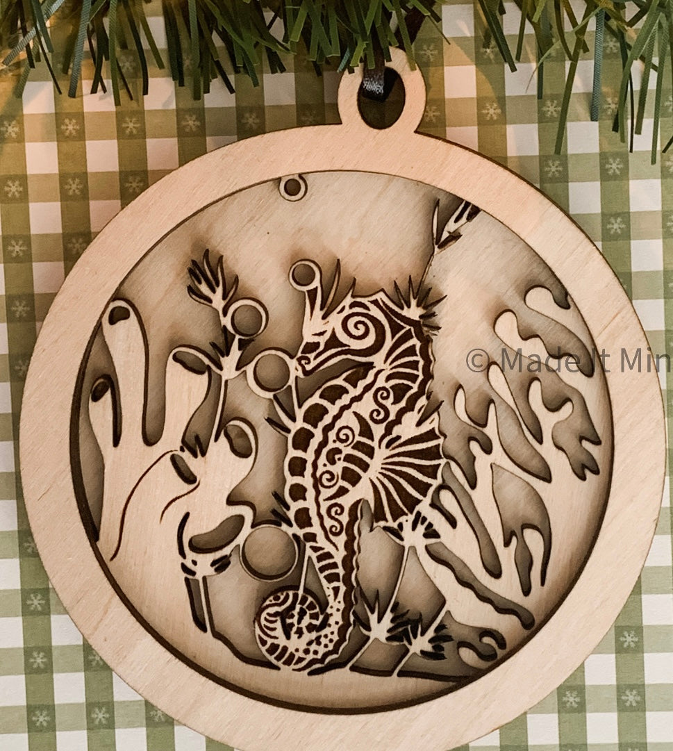 Seahorse Ornament-Crafteriffic Art